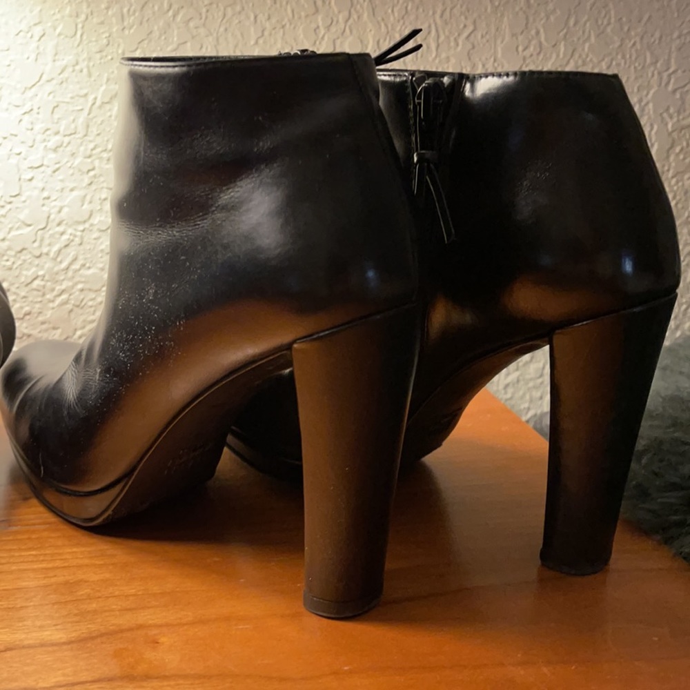 Stuart Weizmann Shoes - image 5